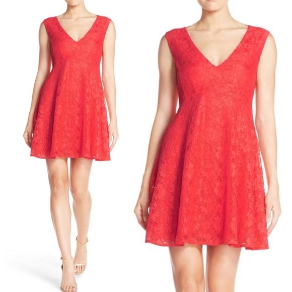 French Connection Dresses & Skirts - French Connection Lace Dress